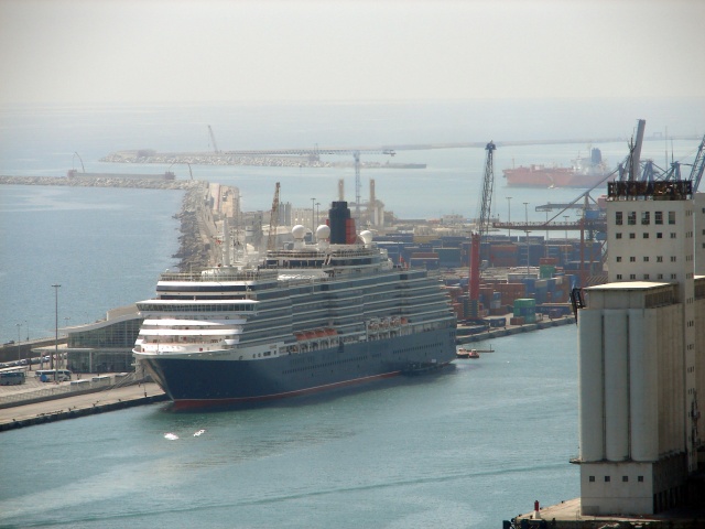 There she is our lady QV2.jpg